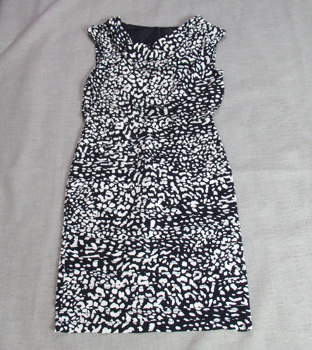 Adrianna Papell Dress Womens Sz 6 Navy Sleeveless Geometric Pleated Sheath Work